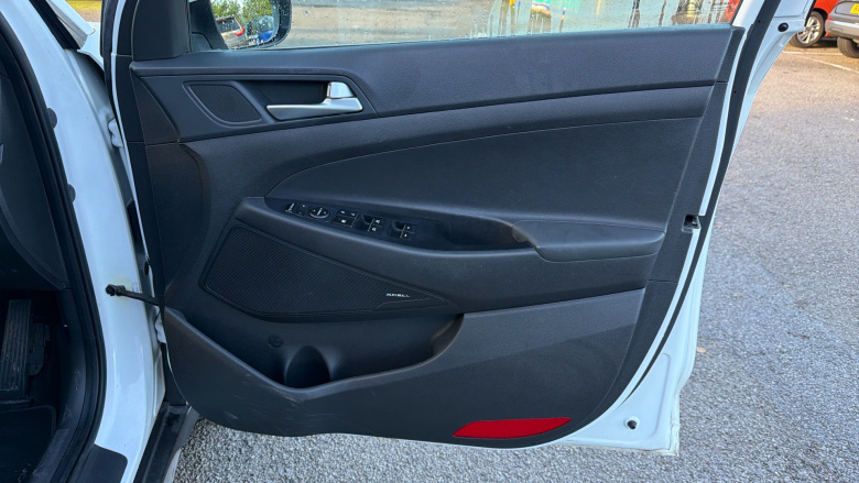 Hyundai Tucson 1.6 GDi Premium 5dr 2WD Petrol Estate